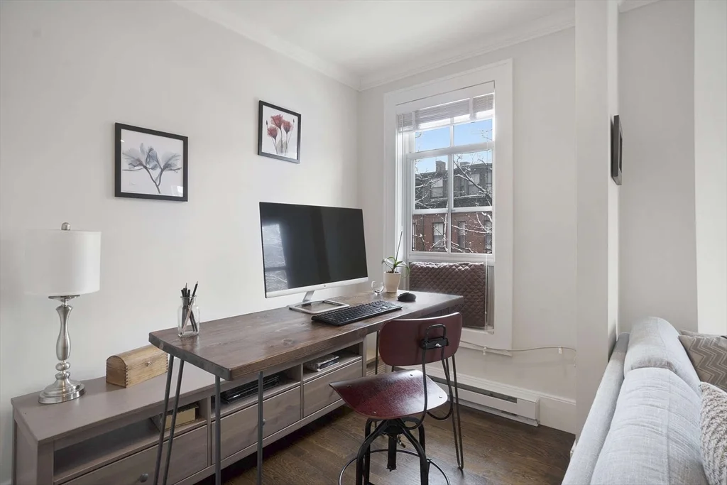 1 bed, 1 bath apartment for rent at 158 West Newton St Unit 2, South End — photo 5 of 16