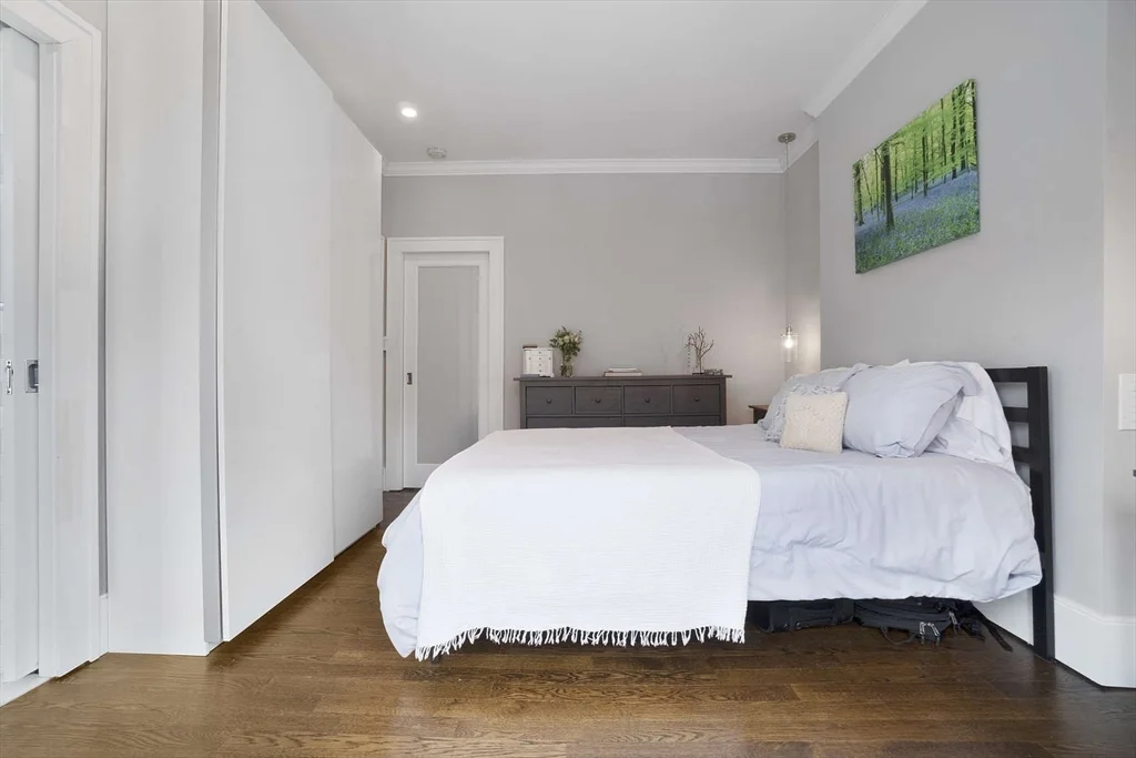 1 bed, 1 bath apartment for rent at 158 West Newton St Unit 2, South End — photo 11 of 16