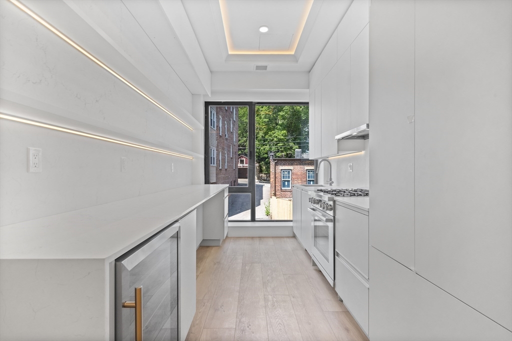 4 bed, 4 bath apartment for rent at 1580 Beacon St Unit Ph1, Corey Hill — photo 3 of 7