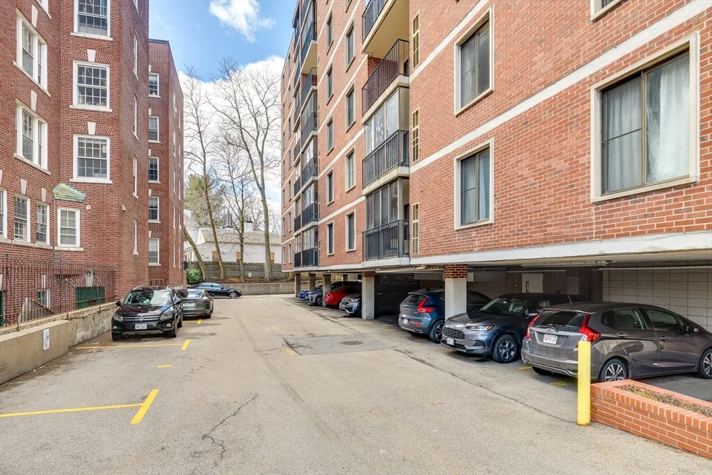 2 bed, 2 bath apartment for rent at 1580 Massachusetts Ave Unit 7C, Neighborhood Nine — photo 27 of 28