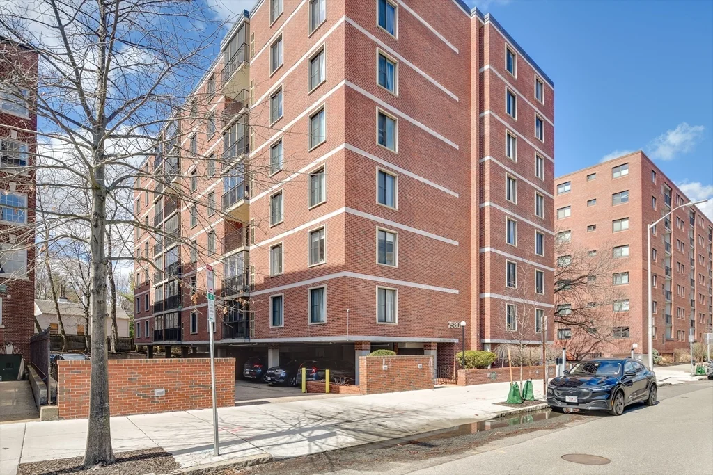 2 bed, 2 bath apartment for rent at 1580 Massachusetts Ave Unit 7C, Neighborhood Nine — photo 28 of 28