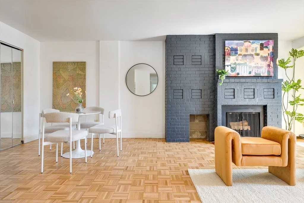 2 bed, 2 bath apartment for rent at 1580 Massachusetts Ave Unit 7C, Neighborhood Nine — photo 3 of 28