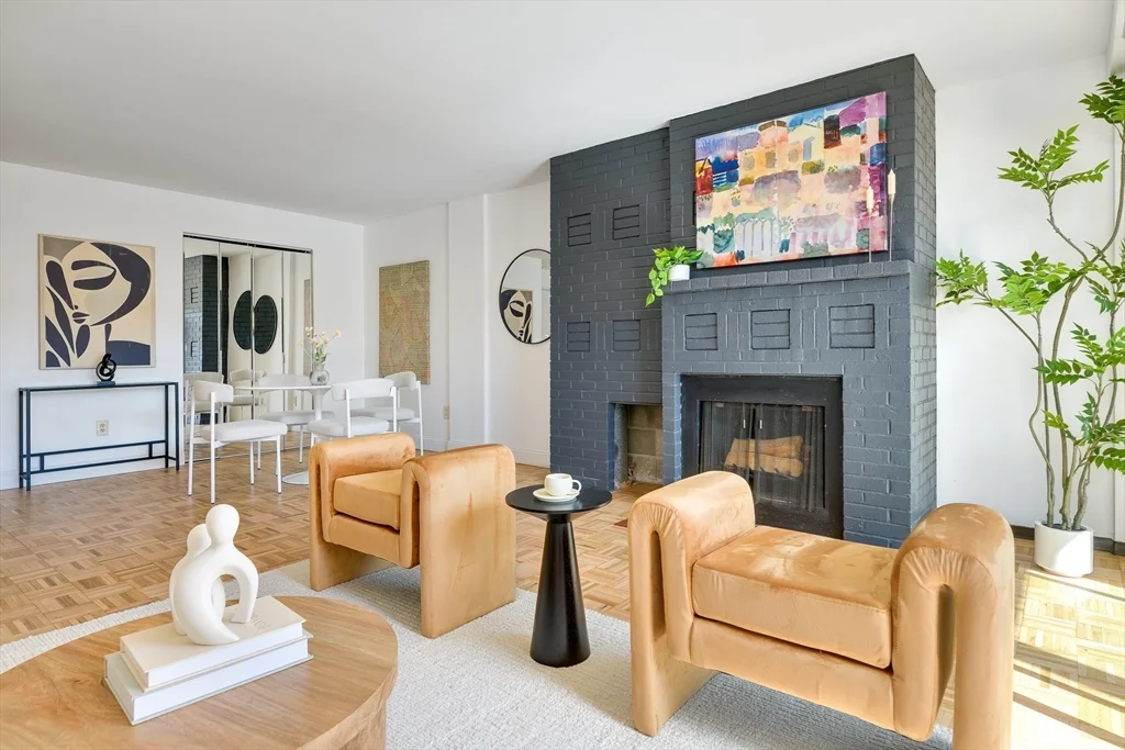 2 bed, 2 bath apartment for rent at 1580 Massachusetts Ave Unit 7C, Neighborhood Nine — photo 4 of 28