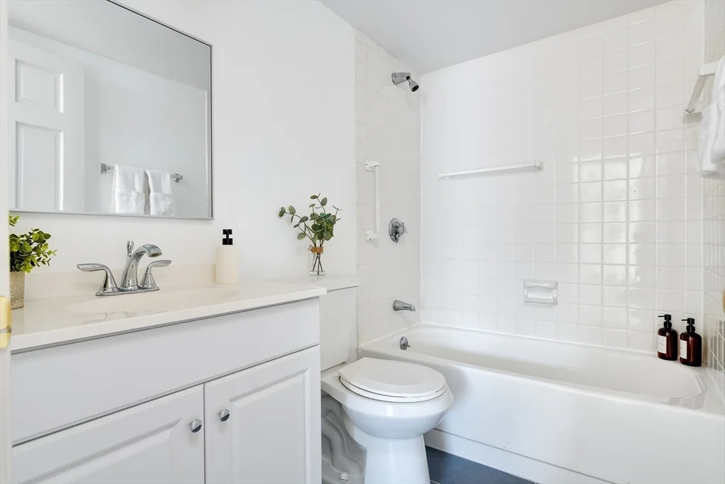 2 bed, 2 bath apartment for rent at 1580 Massachusetts Ave Unit 7C, Neighborhood Nine — photo 21 of 28