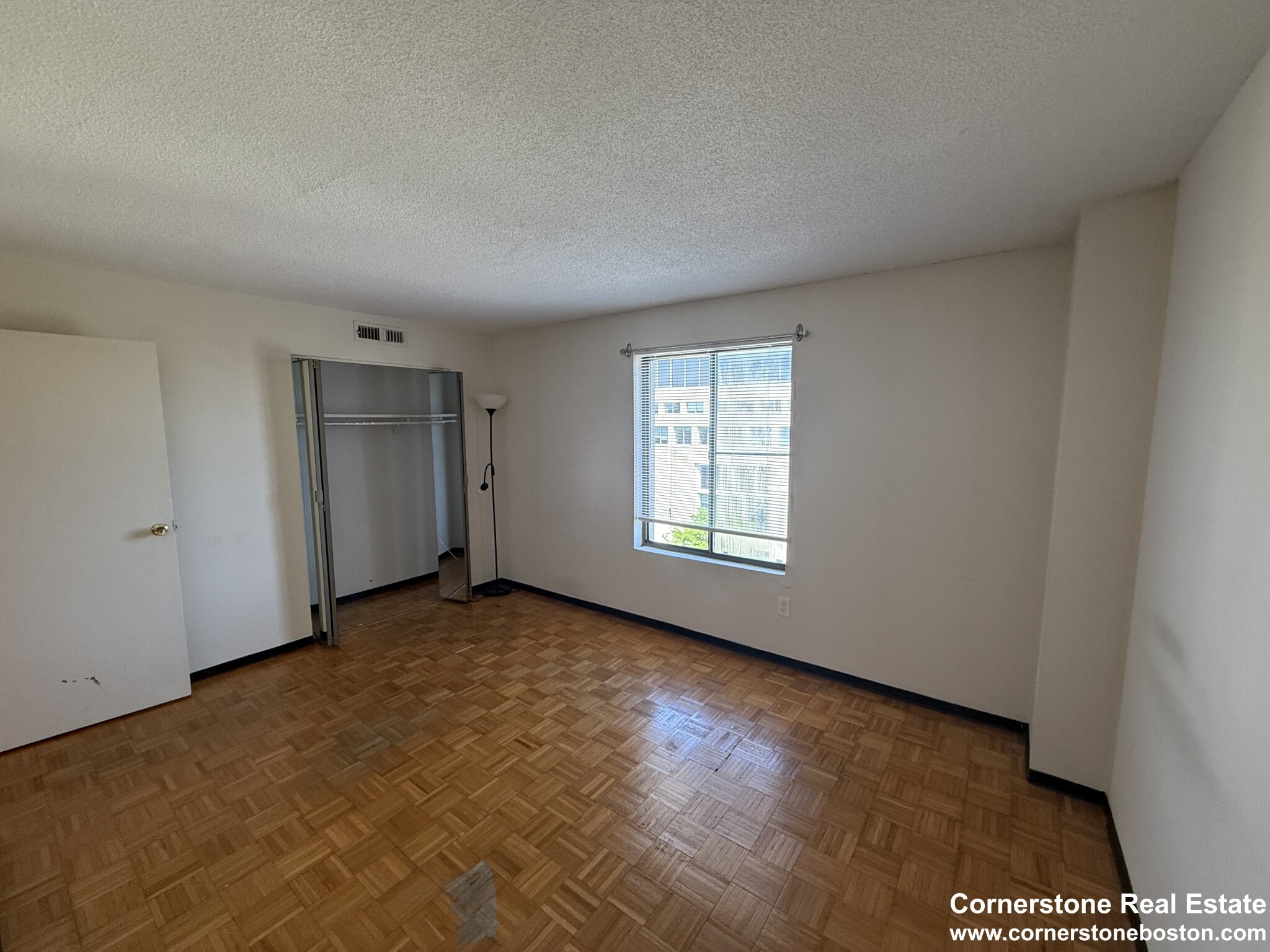 2 bed, 2 bath apartment for rent at 1580 Massachusetts Ave Unit 8D, Neighborhood Nine — photo 5 of 7