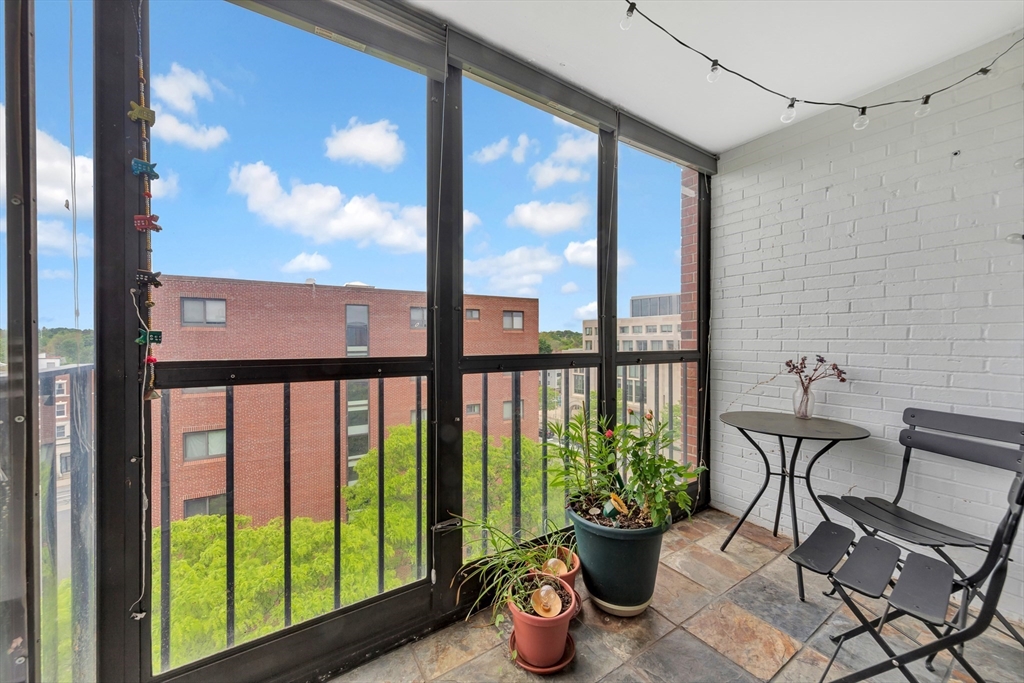 2 bed, 2 bath apartment for rent at 1580 Massachusetts Ave Unit 8E, Harvard Square — photo 9 of 22