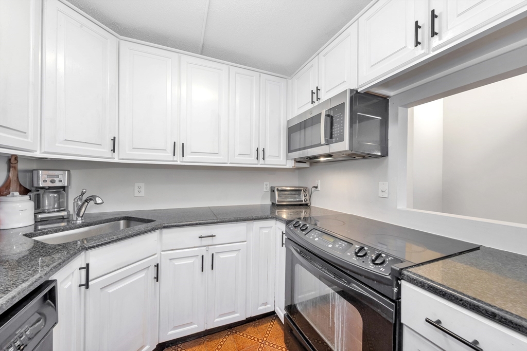 2 bed, 2 bath apartment for rent at 1580 Massachusetts Ave Unit 8E, Harvard Square — photo 12 of 22
