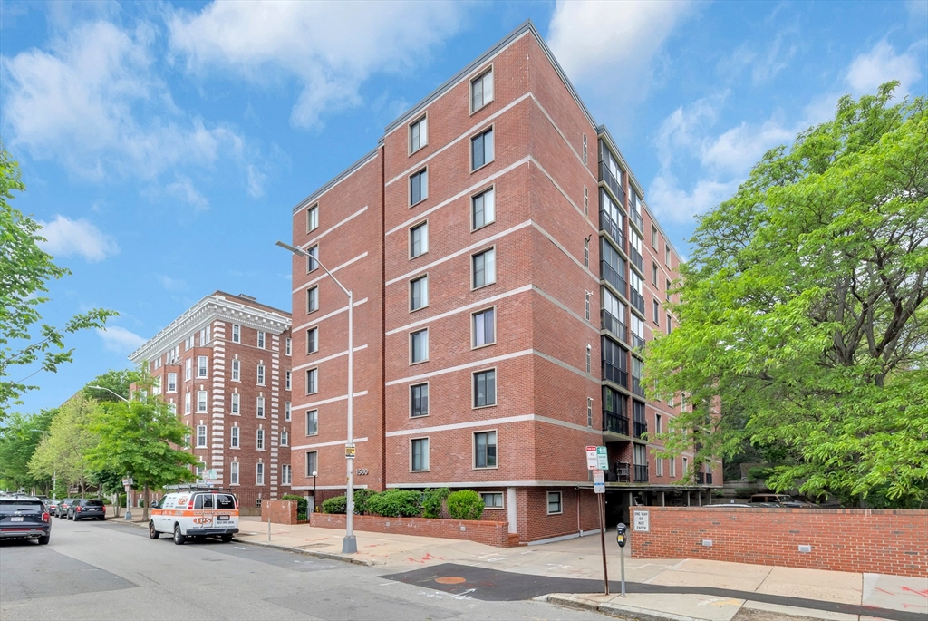 2 bed, 2 bath apartment for rent at 1580 Massachusetts Ave Unit 8E, Harvard Square — photo 1 of 22