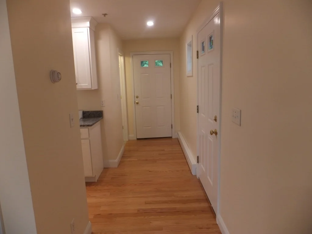 1 bed, 1 bath apartment for rent at 1581 Commercial St Unit 4, Weymouth — photo 6 of 12