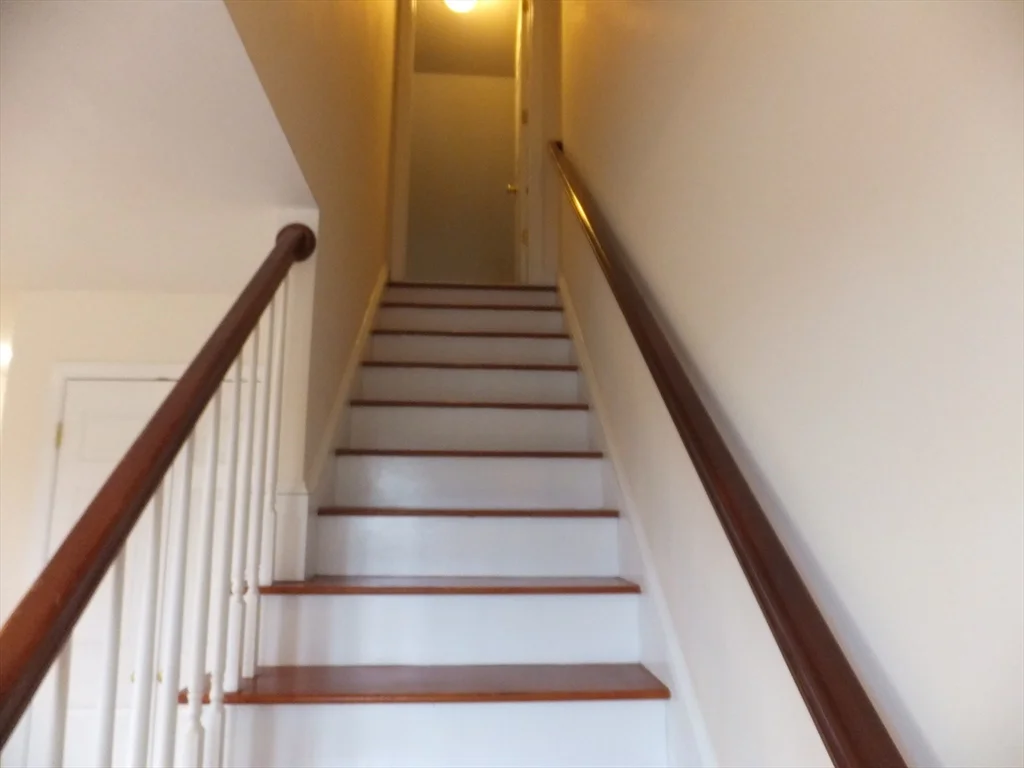 1 bed, 1 bath apartment for rent at 1581 Commercial St Unit 5, Weymouth — photo 13 of 21