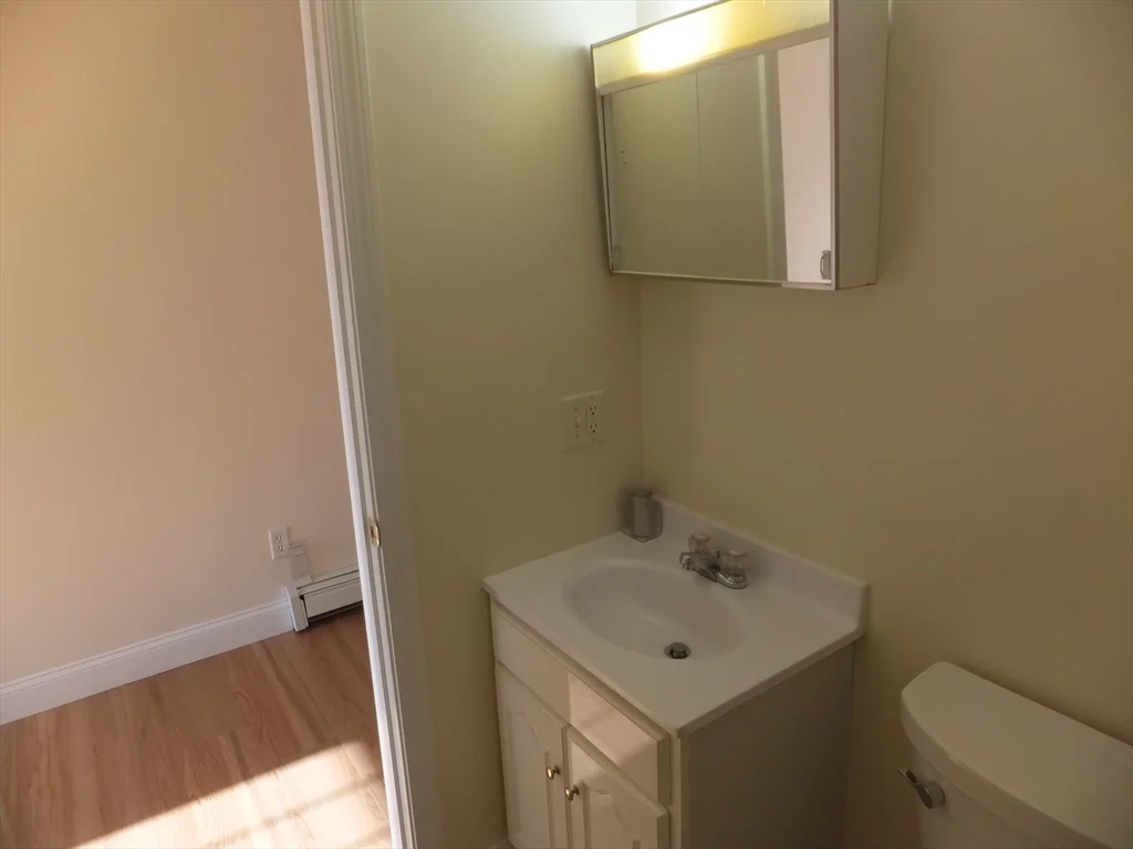 1 bed, 1 bath apartment for rent at 1581 Commercial St Unit 7, Weymouth — photo 8 of 18