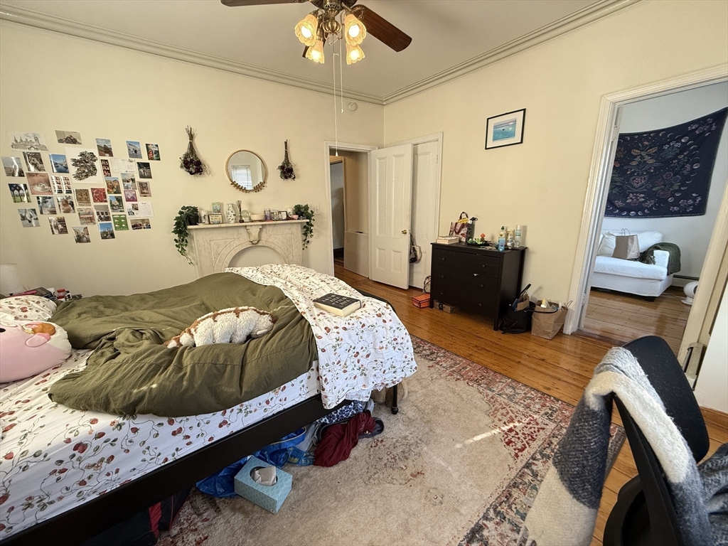 3 bed, 1 bath apartment for rent at 1582 Tremont St , Unit 3, Boston — photo 6 of 9