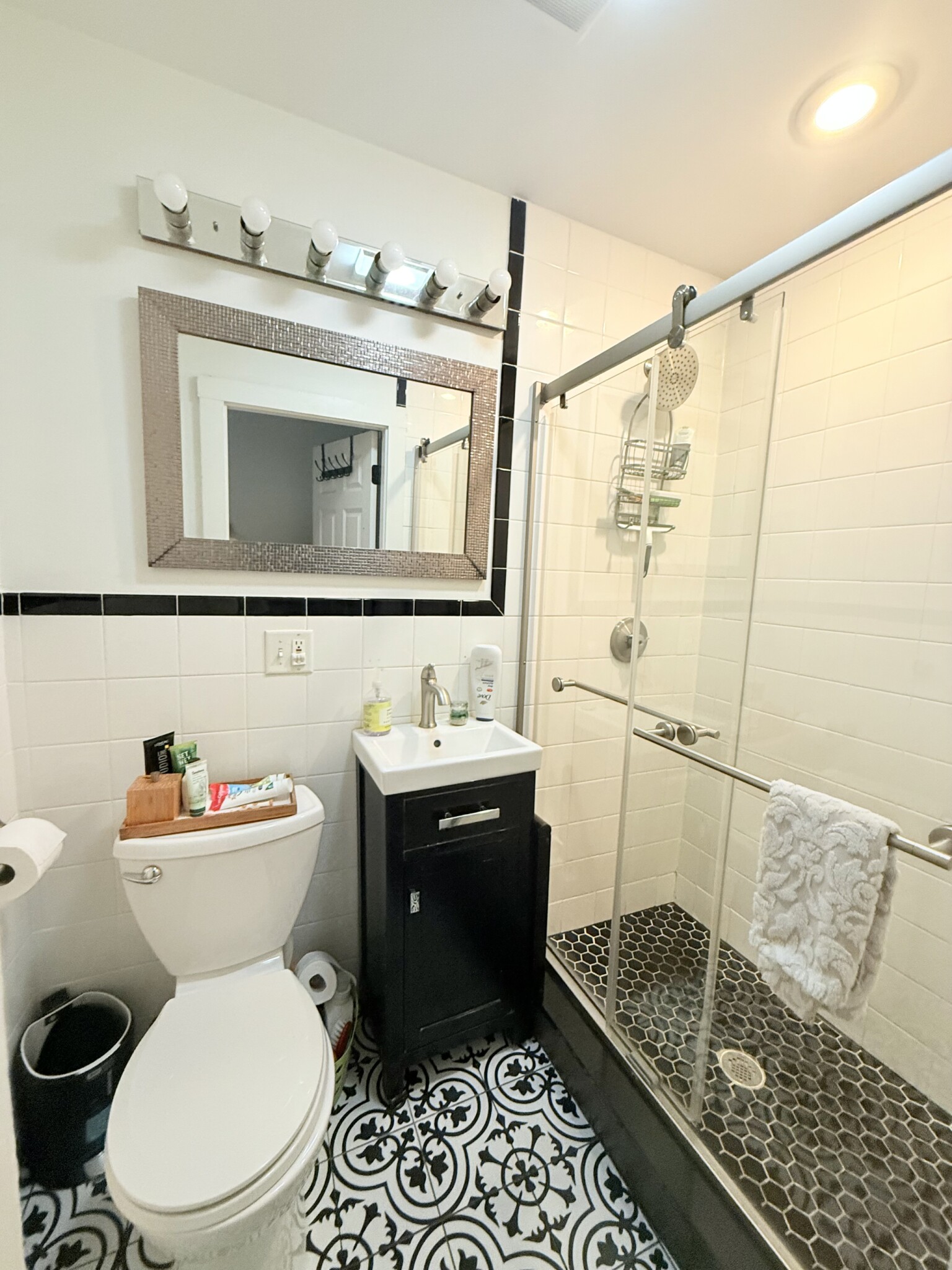 3 bed, 2 bath apartment for rent at 1584 Beacon St Unit 1, Corey Hill — photo 8 of 15