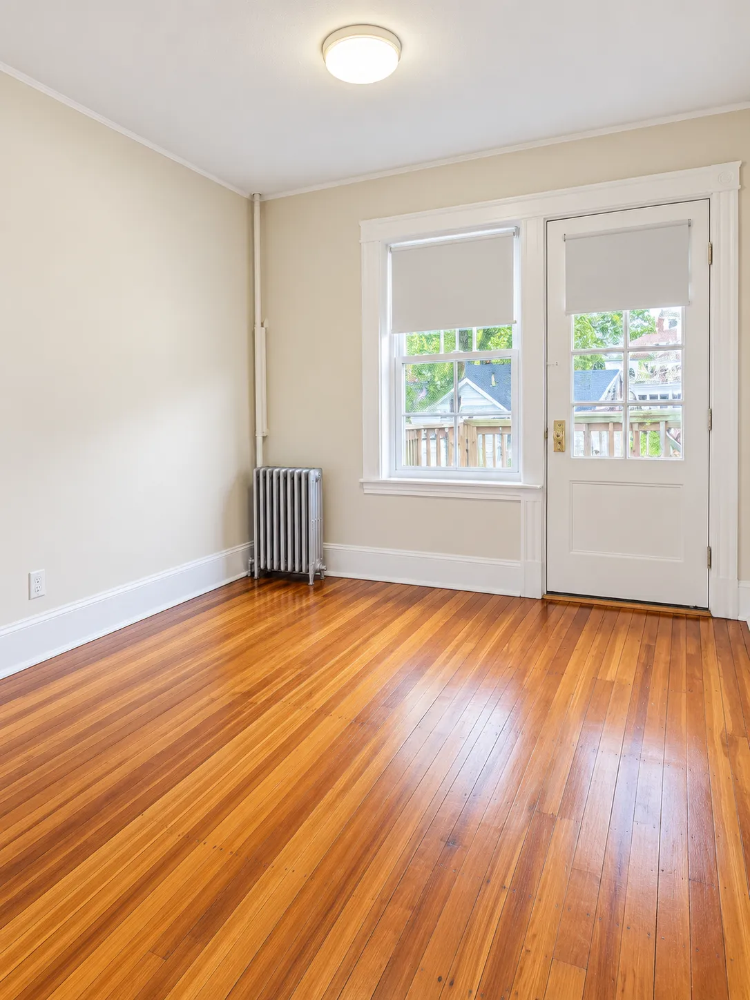 2 bed, 1 bath apartment for rent at 1589 Beacon St Unit 11, Brookline — photo 6 of 6