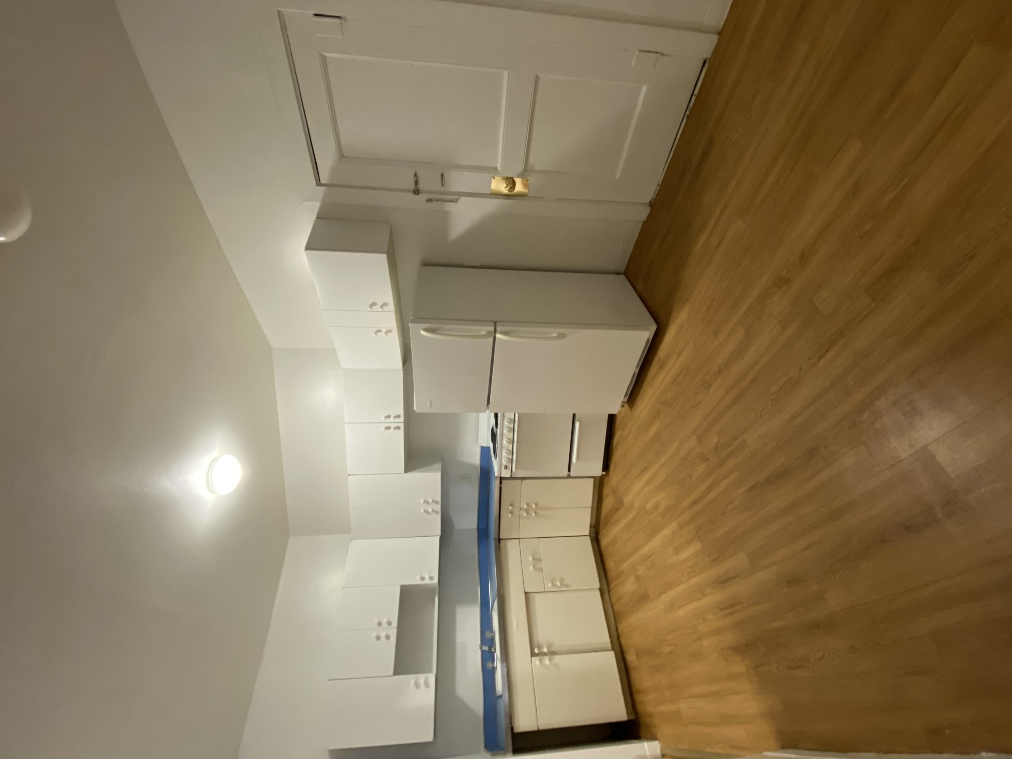 2 bed, 1 bath apartment for rent at 1589 Beacon St Unit 11M, Brookline — photo 11 of 12