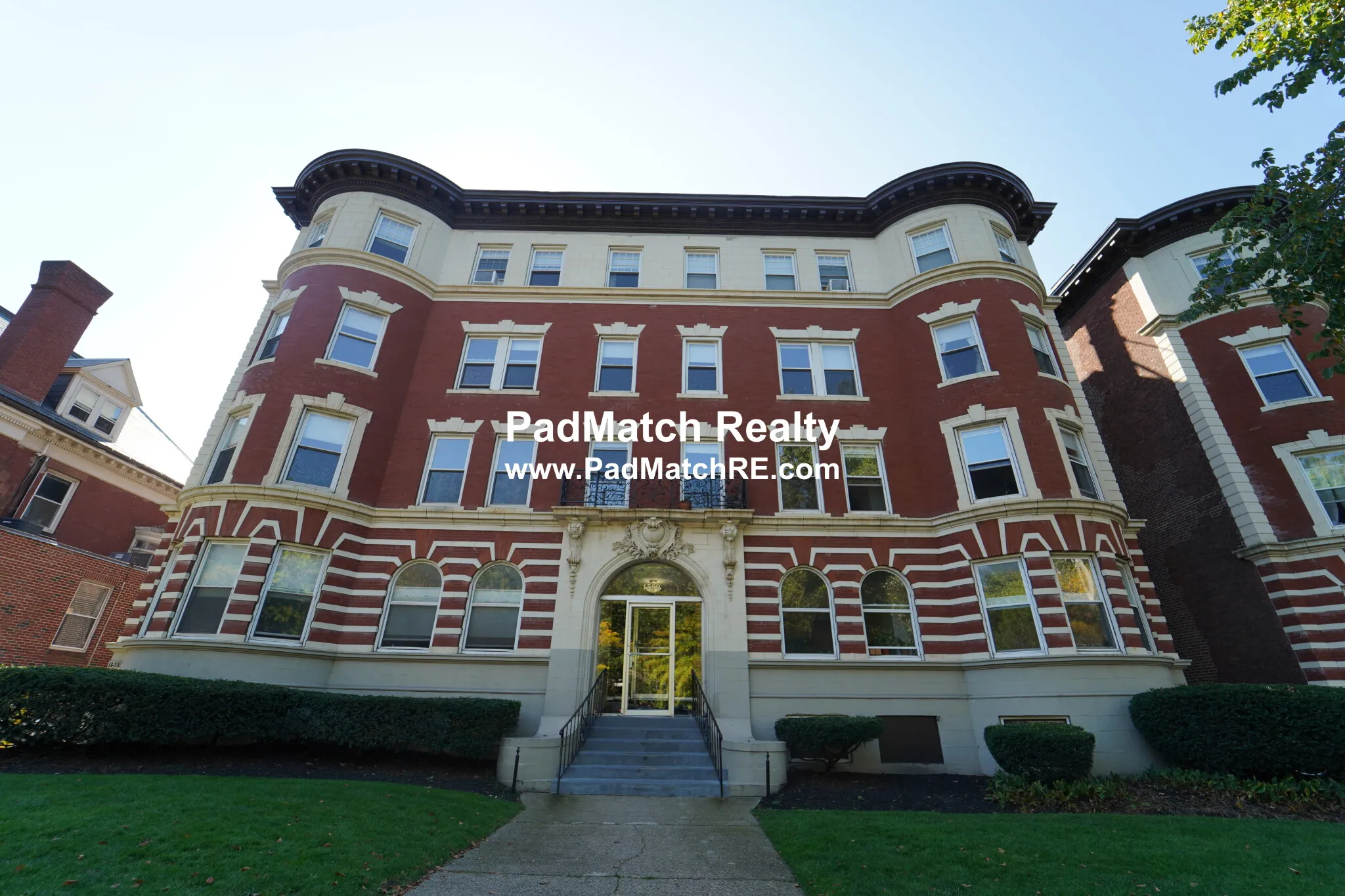 2 bed, 1 bath apartment for rent at 1589 Beacon St Unit 4, Brookline — photo 13 of 14