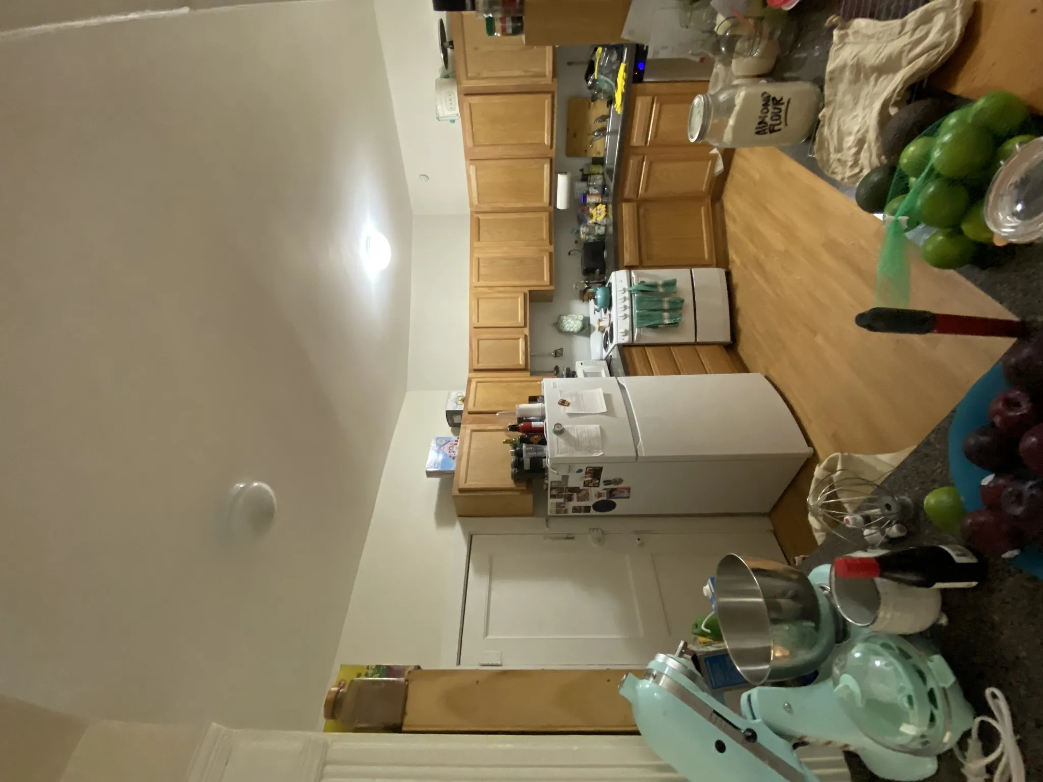 2 bed, 1 bath apartment for rent at 1589 Beacon St Unit 4, Brookline — photo 7 of 11