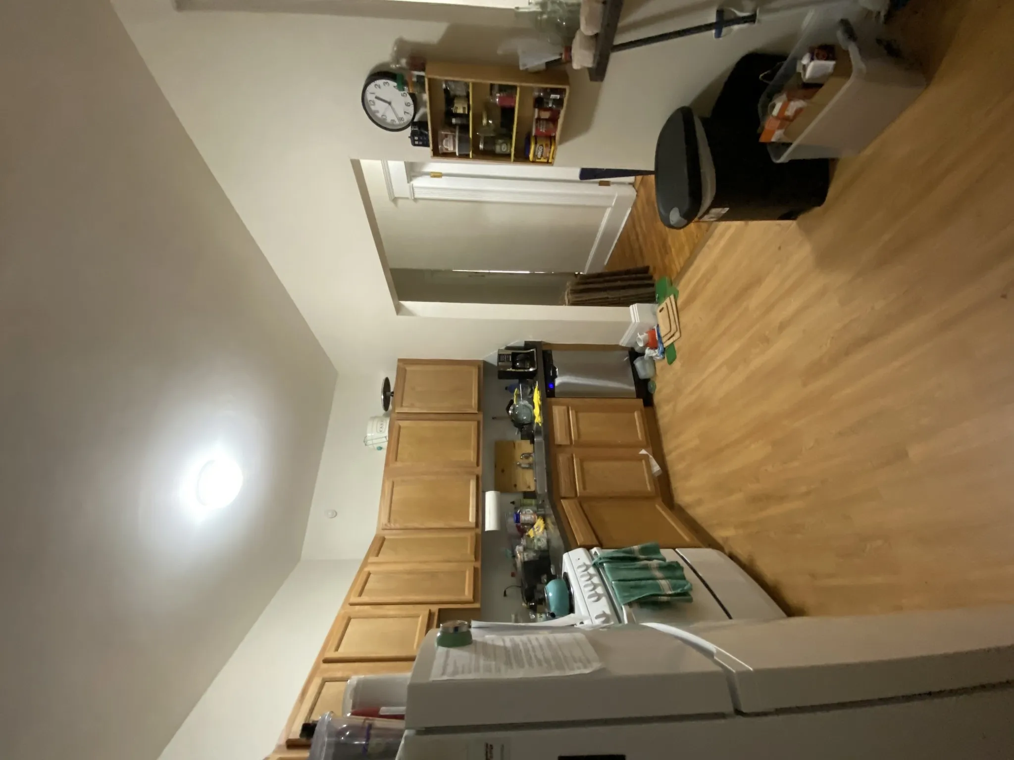 2 bed, 1 bath apartment for rent at 1589 Beacon St Unit 4, Brookline — photo 17 of 20