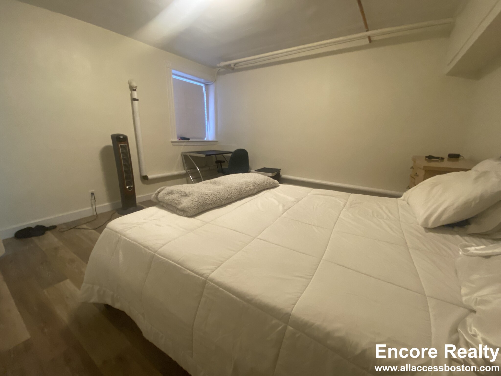 1 bed, 1 bath apartment for rent at 1589 Beacon St Unit AM, Brookline — photo 8 of 12