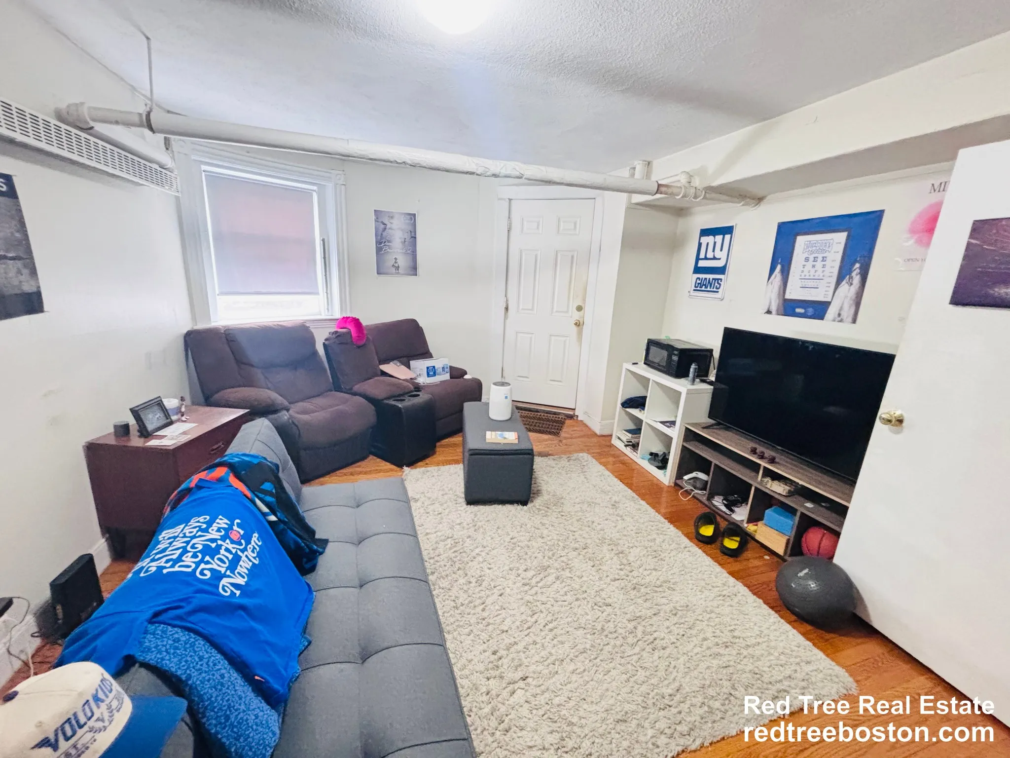 1 bed, 1 bath apartment for rent at 1589 Beacon St Unit B, Brookline — photo 3 of 19