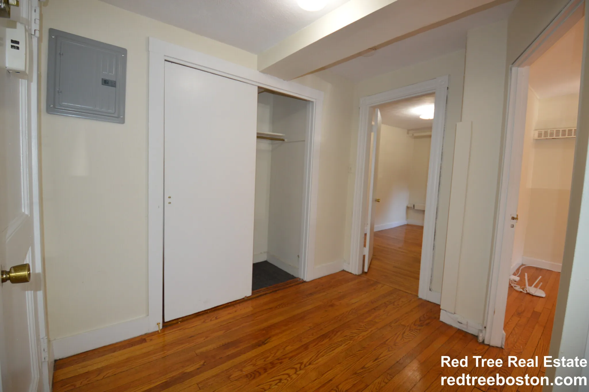 1 bed, 1 bath apartment for rent at 1589 Beacon St Unit B, Brookline — photo 15 of 19
