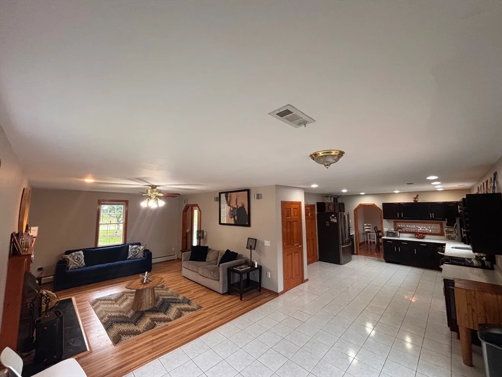 5 bed, 2 bath apartment for rent at 159 Barre Paxton Rd Unit Main, Rutland — photo 8 of 24