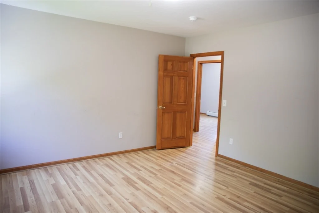 5 bed, 2 bath apartment for rent at 159 Barre Paxton Rd Unit Main, Rutland — photo 19 of 24