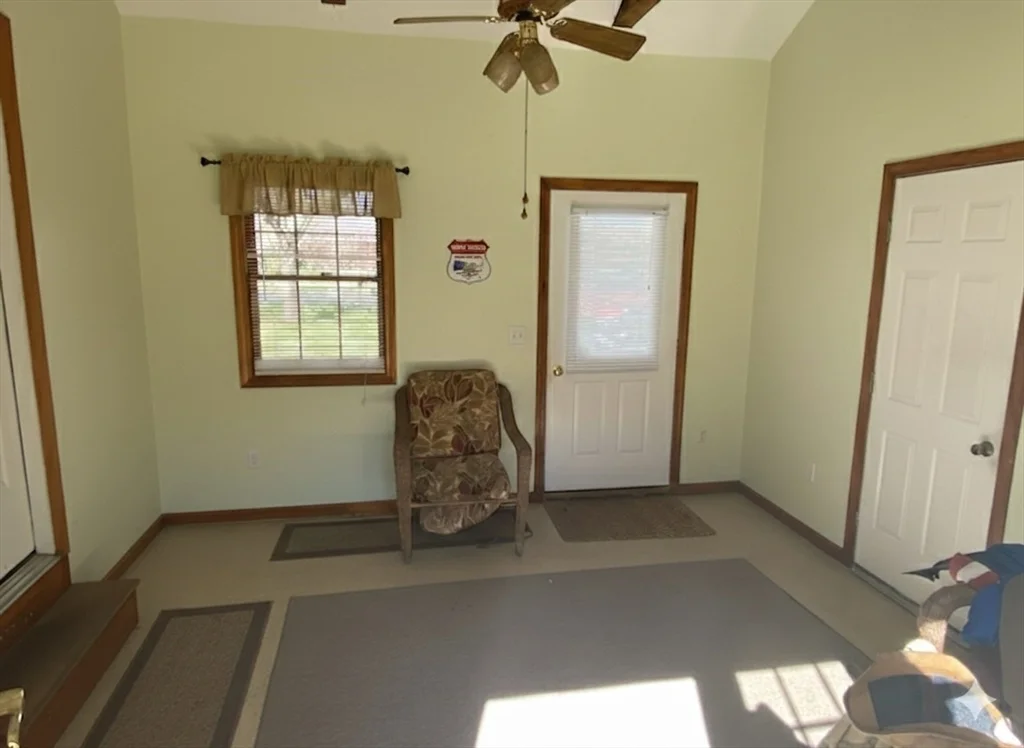 4 bed, 2 bath apartment for rent at 159 Belchertown Rd Unit N/A, Amherst — photo 9 of 14