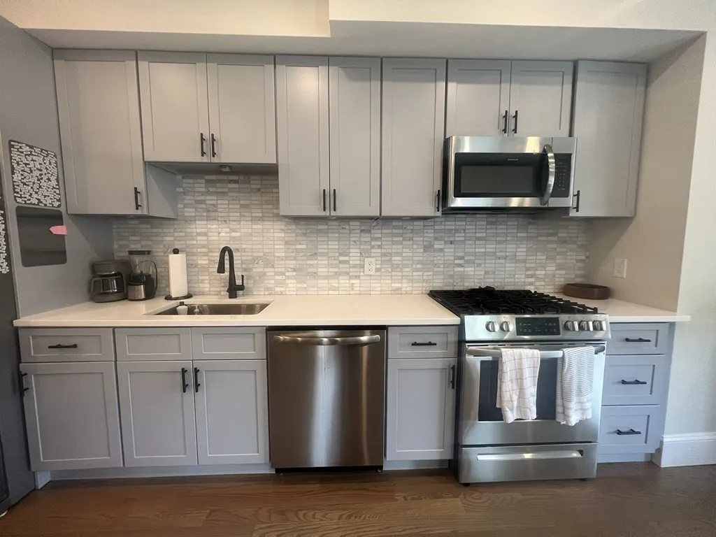 1 bed, 1 bath apartment for rent at 159 Bennington St Unit 3, East Boston — photo 6 of 20