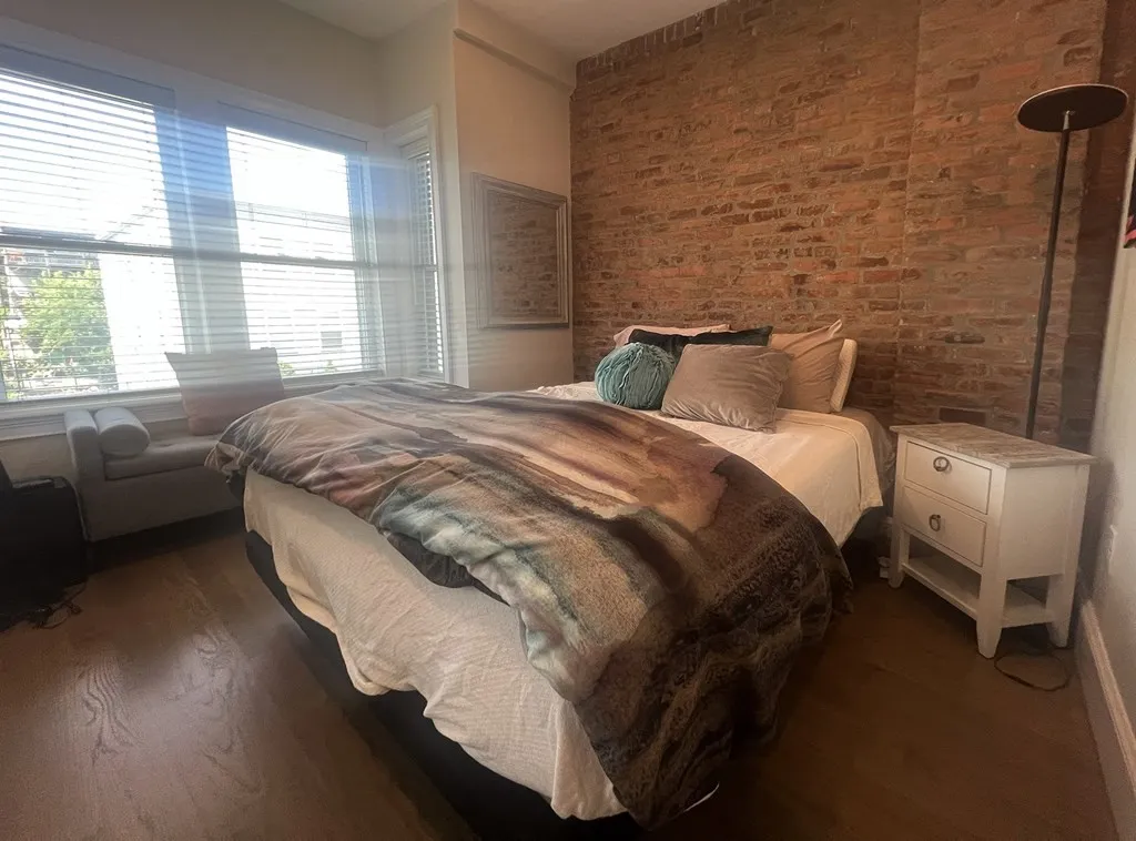 1 bed, 1 bath apartment for rent at 159 Bennington St Unit 3, East Boston — photo 10 of 20