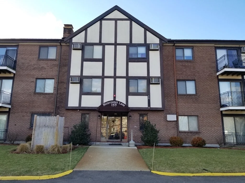 1 bed, 1 bath apartment for rent at 159 Bittersweet Ln Unit 114, Randolph
