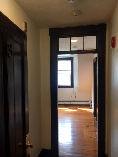 2 bed, 1 bath apartment for rent at 159 Brown St Unit 3, South Side — photo 6 of 8