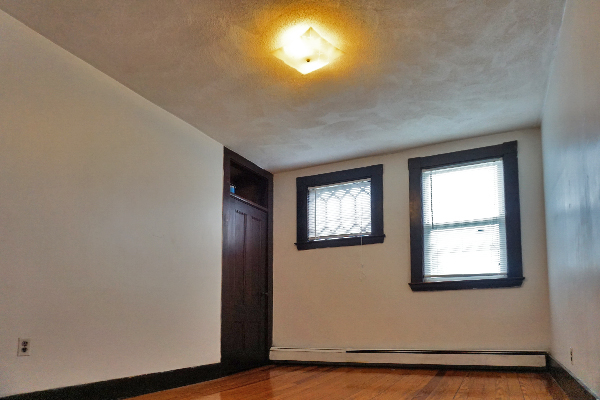 2 bed, 1 bath apartment for rent at 159 Brown St Unit 3, South Side — photo 5 of 8