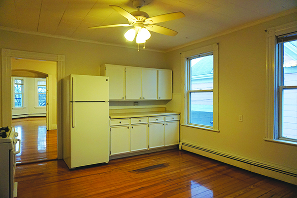 2 bed, 1 bath apartment for rent at 159 Brown St Unit 5, South Side — photo 6 of 10