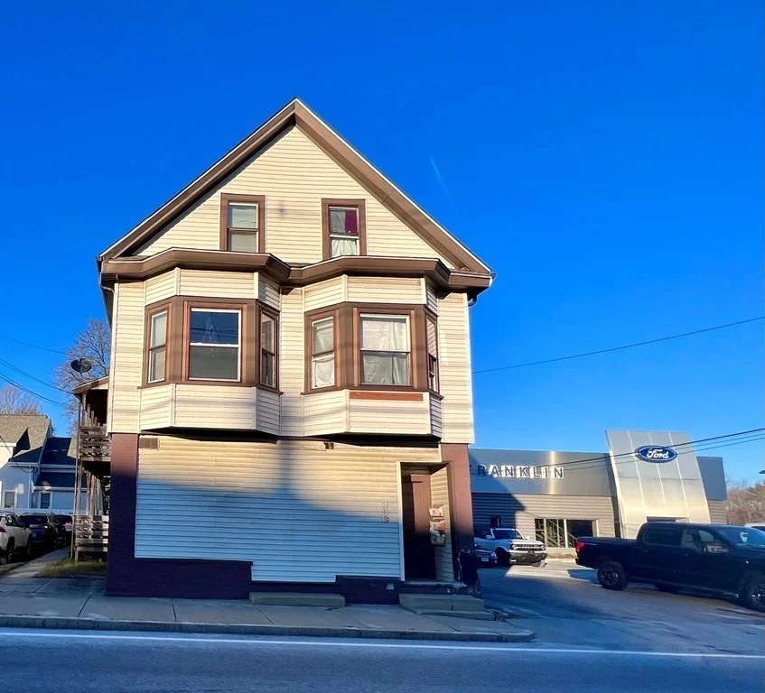2 bed, 1 bath apartment for rent at 159 E Central St Unit 153, Franklin — photo 12 of 14