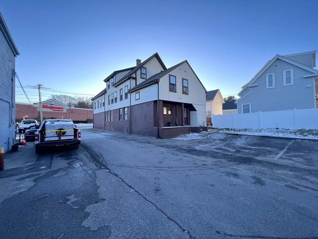 2 bed, 1 bath apartment for rent at 159 E Central St Unit 153, Franklin — photo 13 of 14