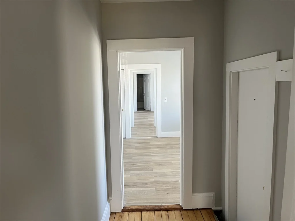 3 bed, 1 bath apartment for rent at 159 E Central Unit 2nd FL, Franklin — photo 15 of 28
