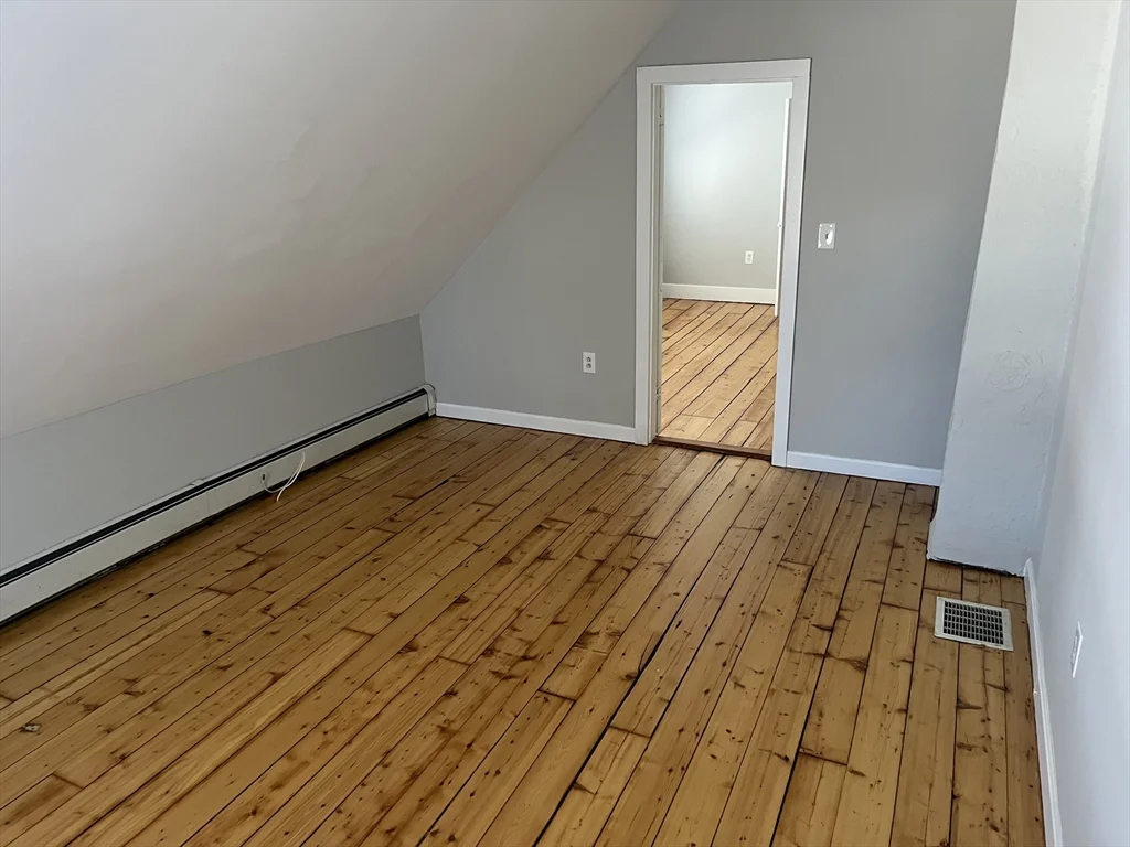 3 bed, 1 bath apartment for rent at 159 E Central Unit 2nd FL, Franklin — photo 22 of 28