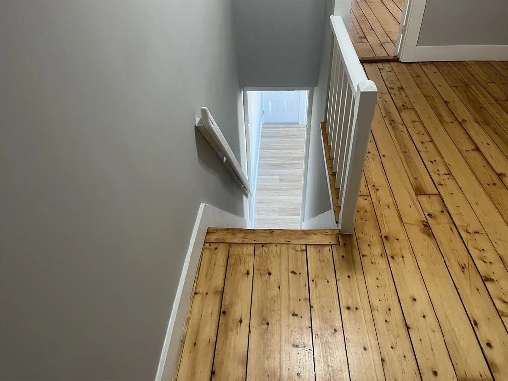 3 bed, 1 bath apartment for rent at 159 E Central Unit 2nd FL, Franklin — photo 17 of 28