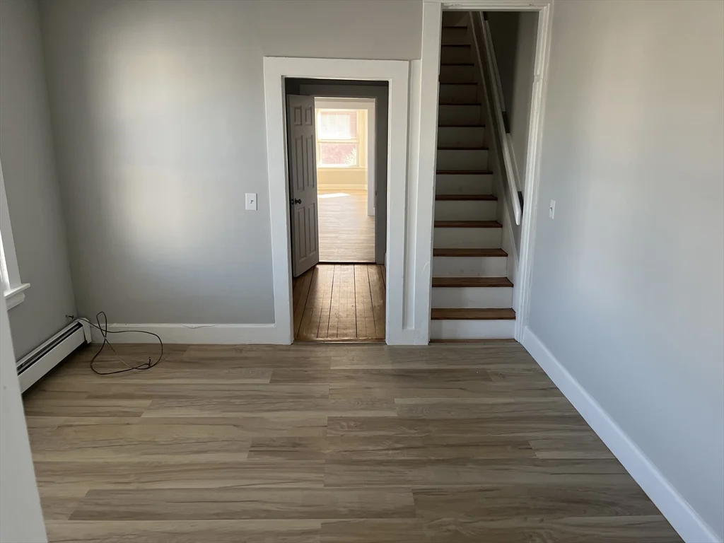 3 bed, 1 bath apartment for rent at 159 E Central Unit 2nd FL, Franklin — photo 16 of 28