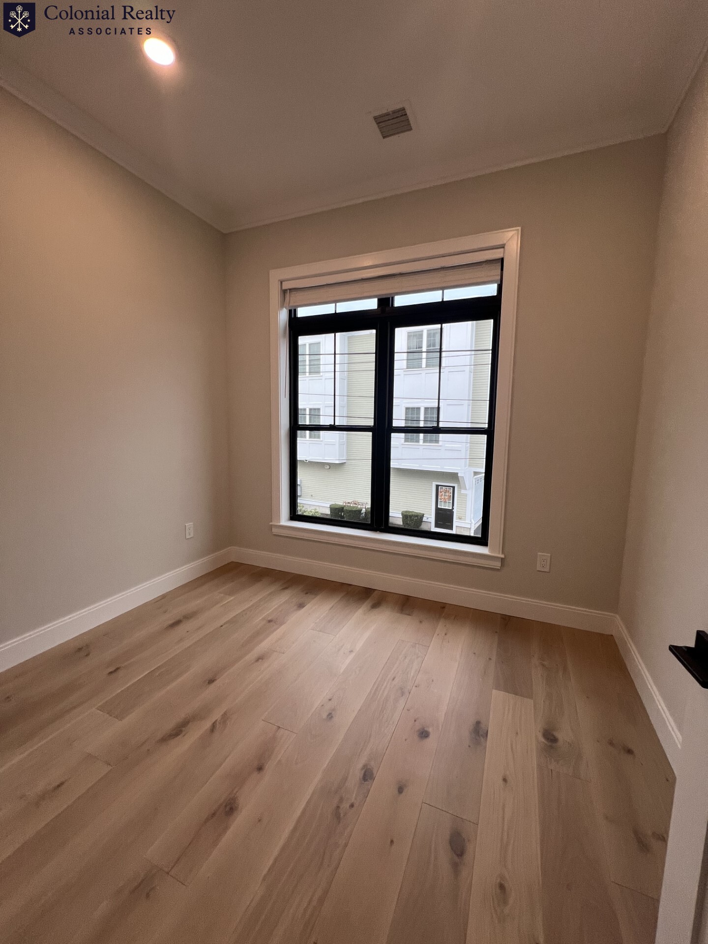 2 bed, 2 bath apartment for rent at 159 Everett St Unit 207, Allston — photo 9 of 12