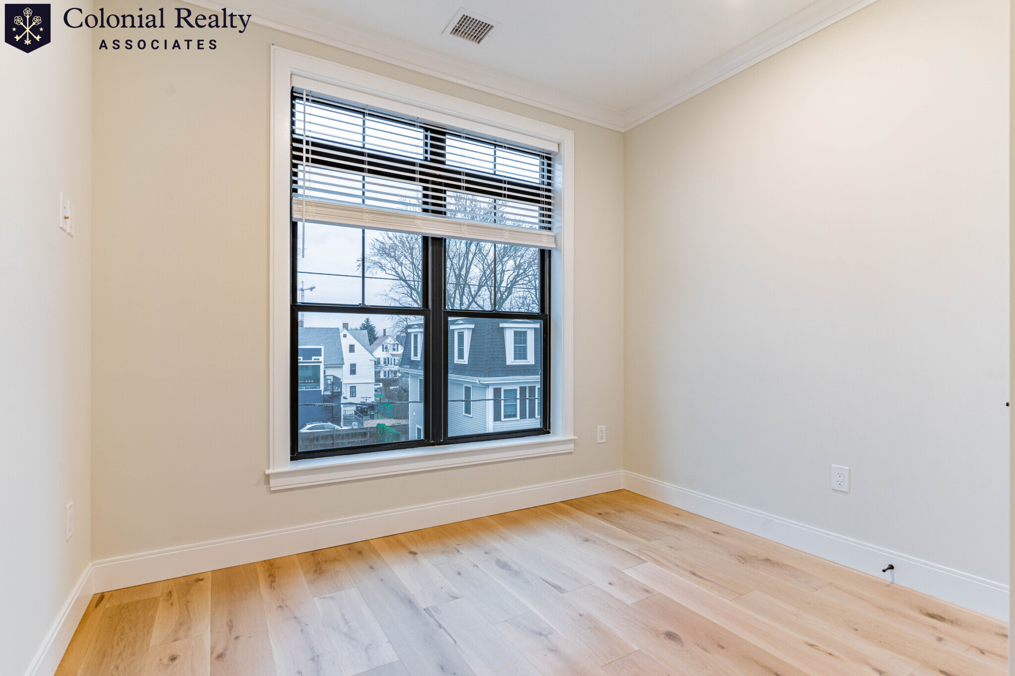 4 bed, 2.5 bath apartment for rent at 159 Everett St Unit 307, Allston — photo 8 of 13