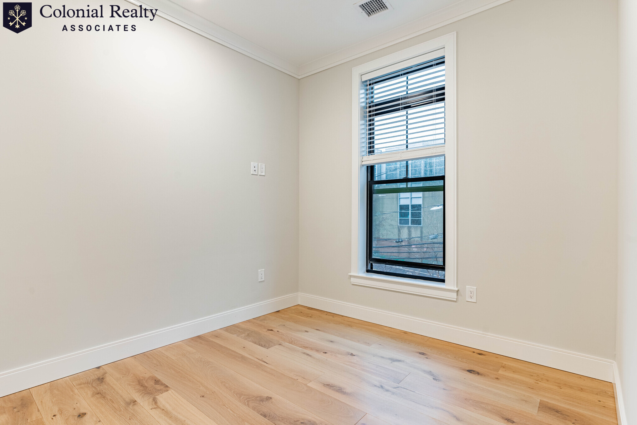 4 bed, 2.5 bath apartment for rent at 159 Everett St Unit 307, Allston — photo 12 of 13