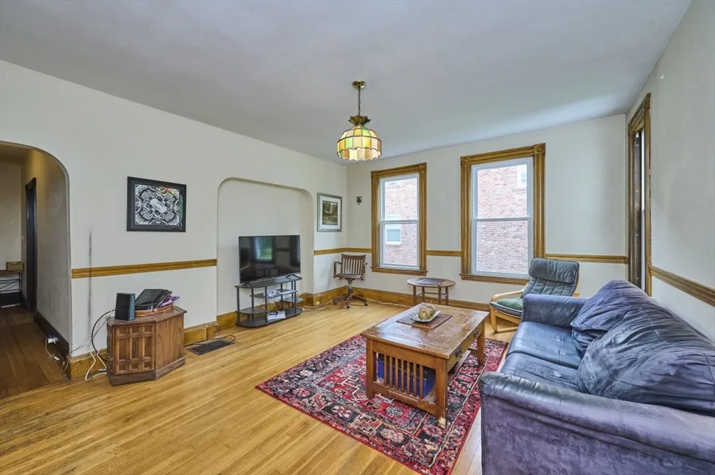 4 bed, 2 bath apartment for rent at 159 Foster St Unit 1, Brighton — photo 2 of 16