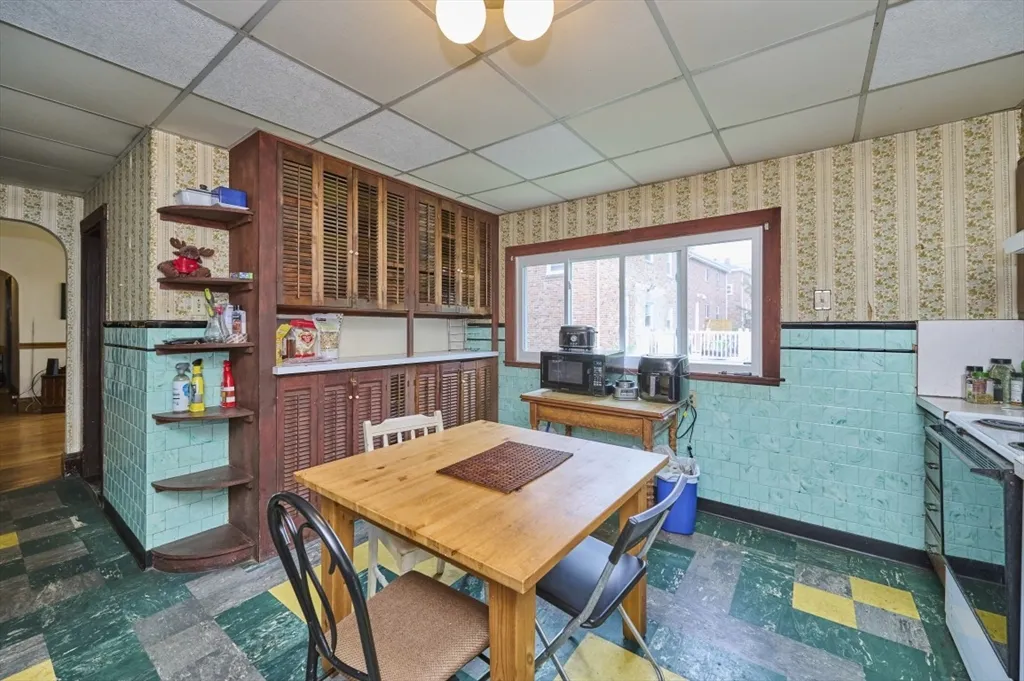 4 bed, 2 bath apartment for rent at 159 Foster St Unit 1, Brighton — photo 9 of 16