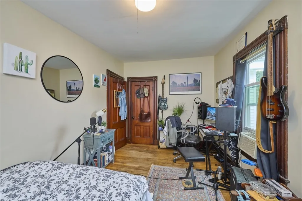 4 bed, 2 bath apartment for rent at 159 Foster St Unit 1, Brighton — photo 7 of 16