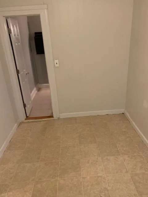 1 bed, 1 bath apartment for rent at 159 Grandview Ave Unit 1, Wollaston — photo 6 of 10