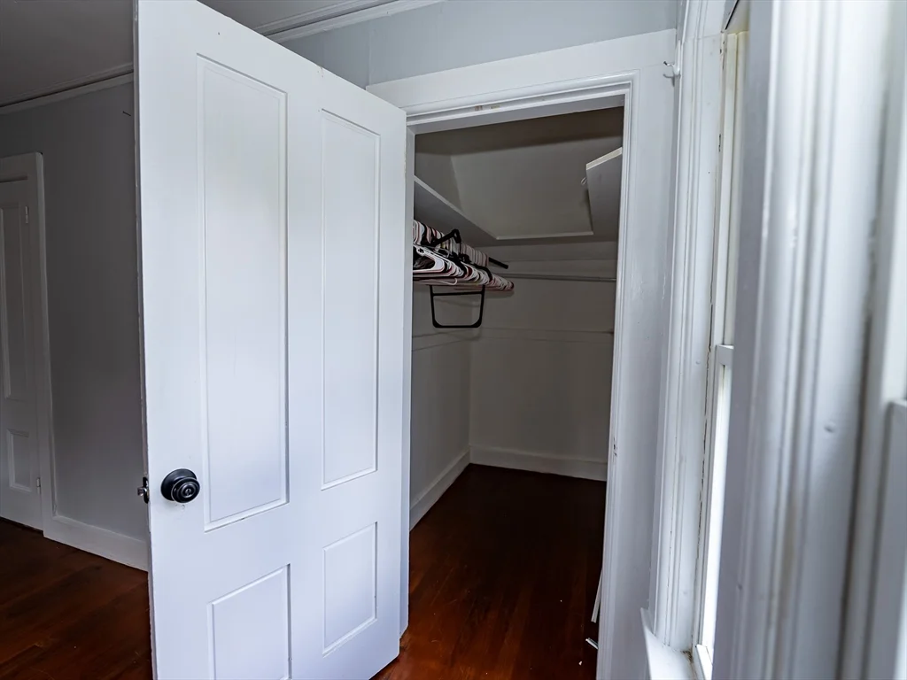 4 bed, 1 bath apartment for rent at 159 Hamilton St Unit 2, Southbridge — photo 5 of 20