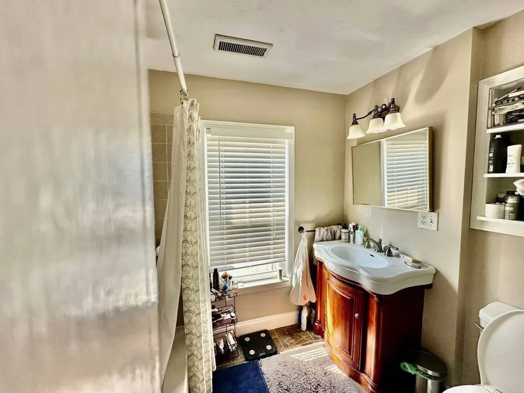 2 bed, 2 bath apartment for rent at 159 K St Unit 1, South Boston — photo 14 of 24