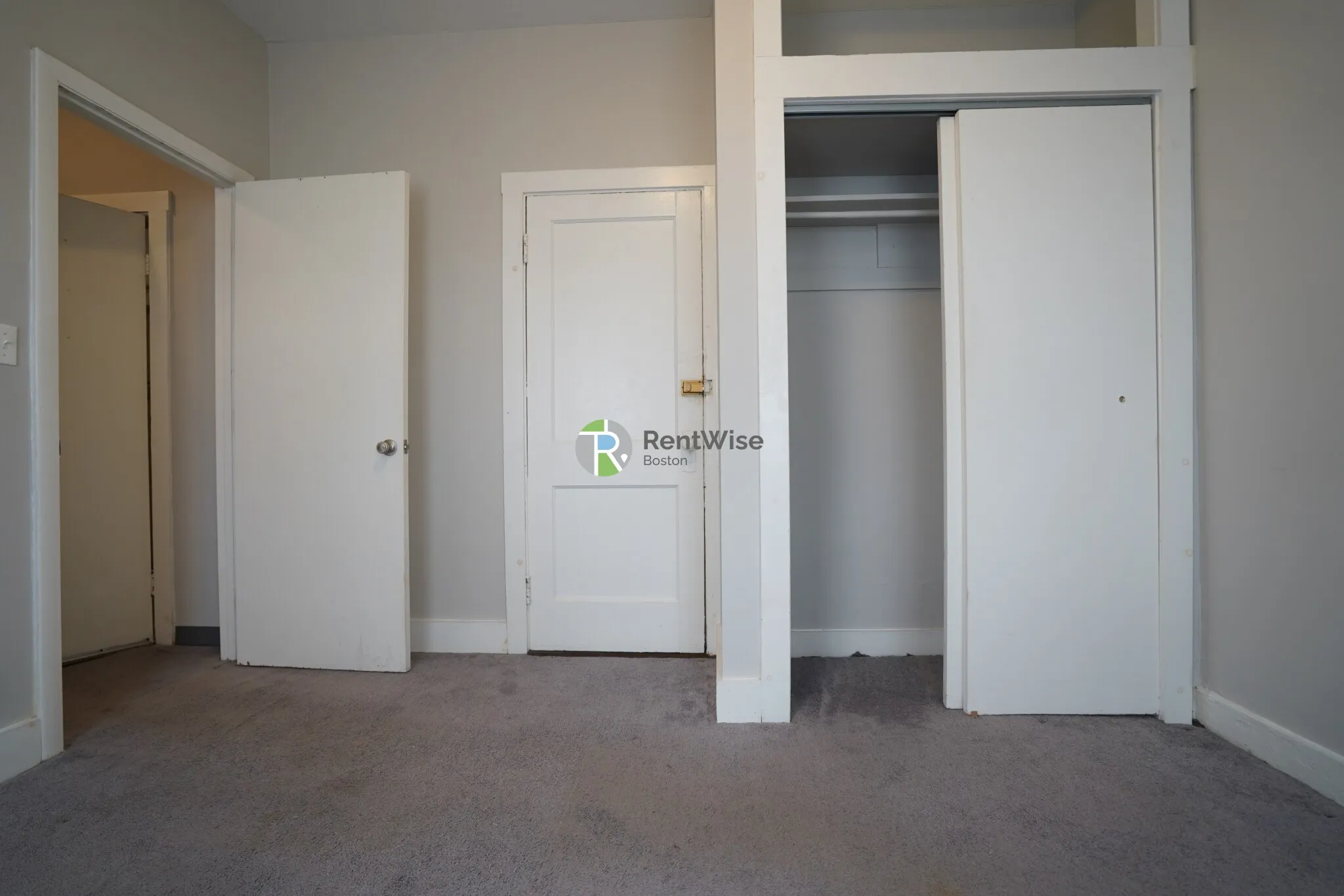 Studio bed, 1 bath apartment for rent at 159 Kelton St Unit 12A, Brighton — photo 5 of 14